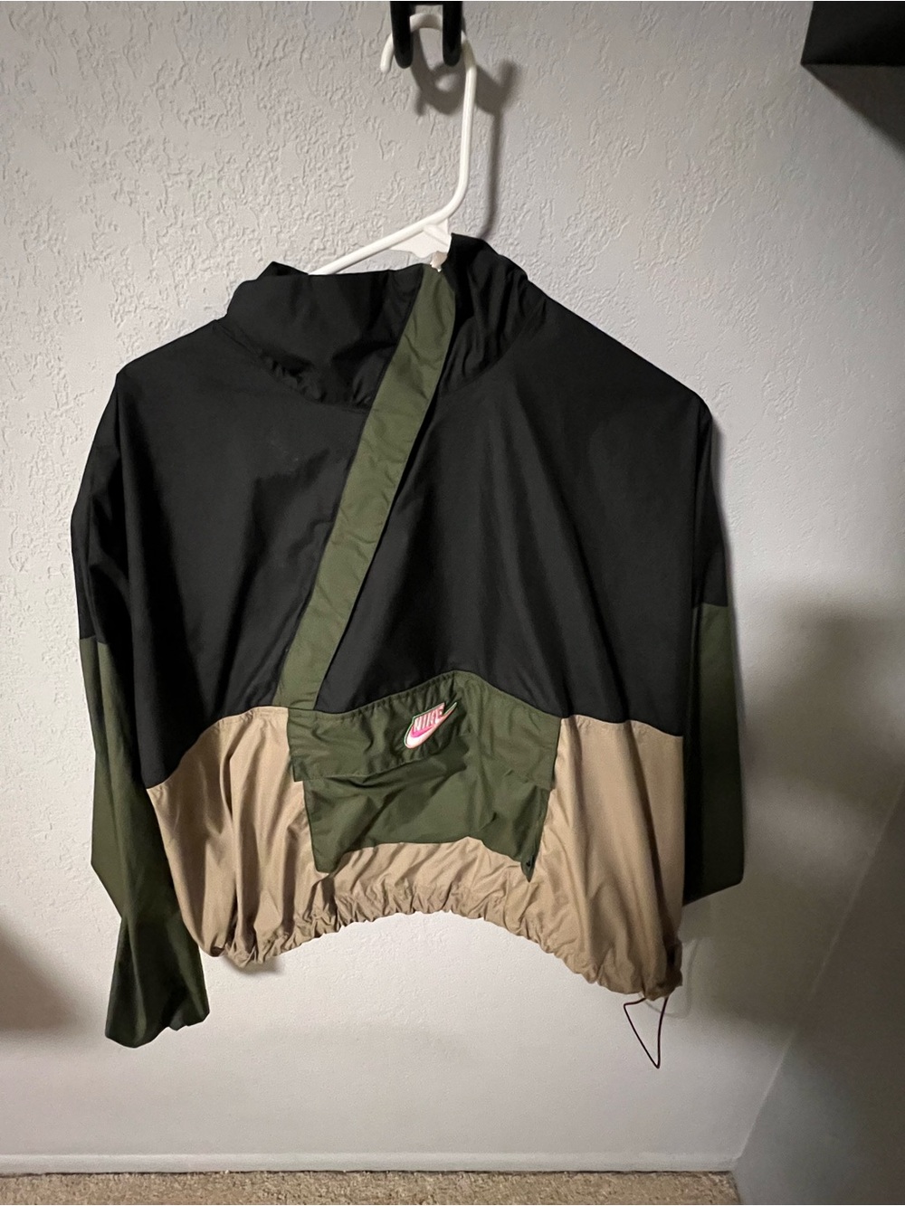 Nike Black Mesh-Back Windbreaker Jacket